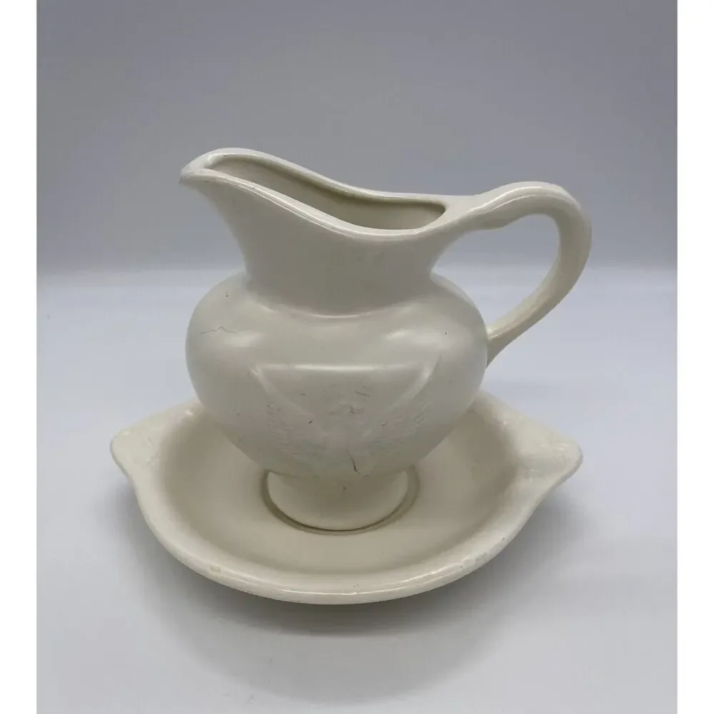 Vintage Hull F92 F91 White Eagle Pitcher w/ Stars Drip Plate